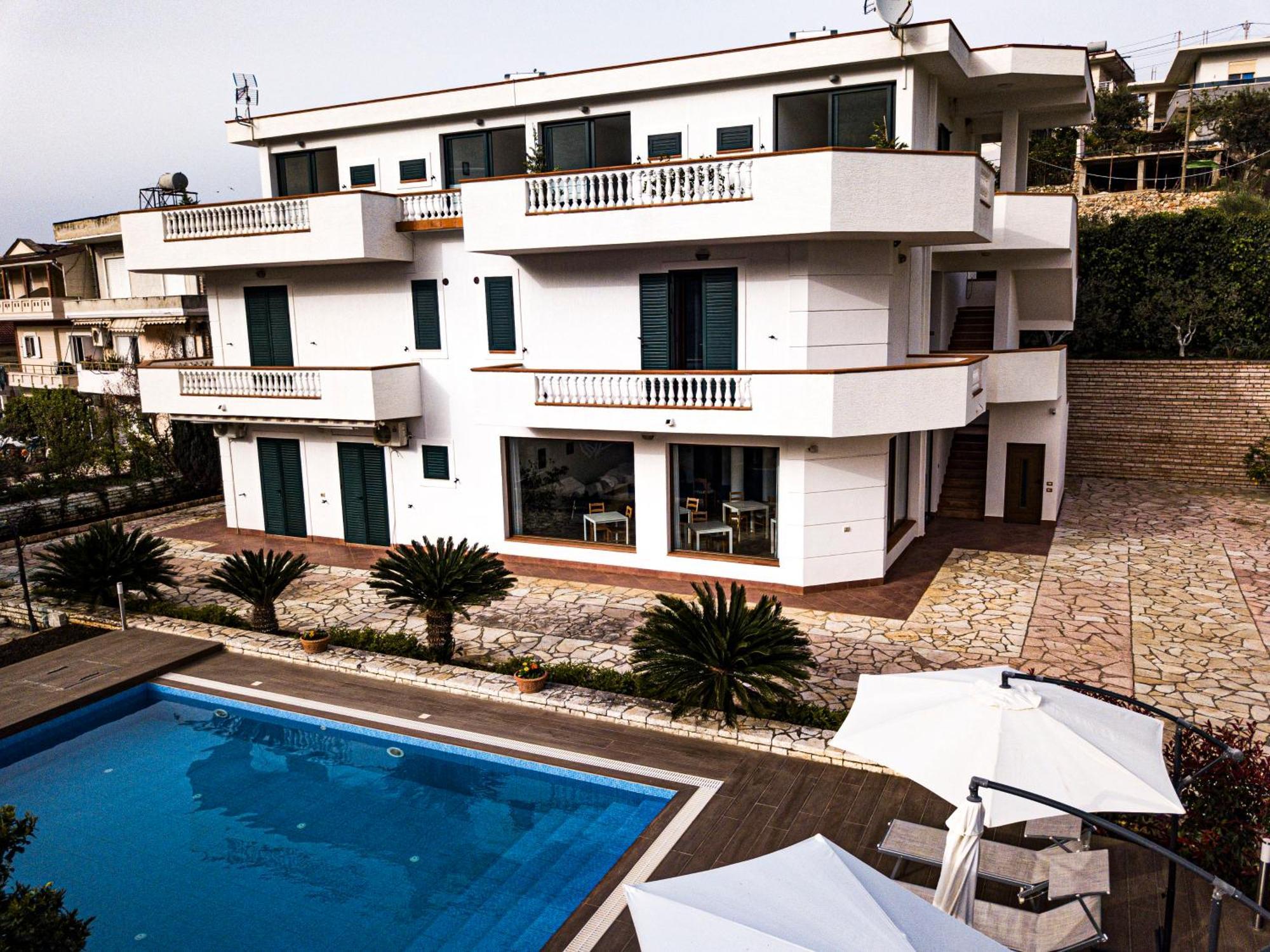 Villa La Quiete - Adults Only Cuke Εξωτερικό φωτογραφία